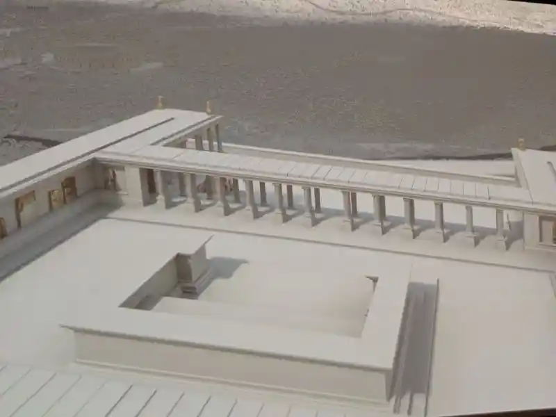 Center view of the 3D reconstruction of Pergamon altar, located at the Pergamon museum